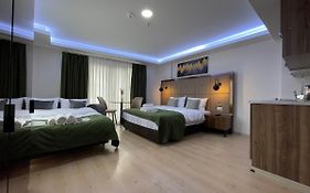 Elegance Suites